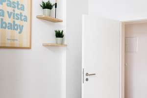 Bezugsfreie 4-Zimmer-Altbauwohnung in Top-Lage: Erstbezug, Einbauküche und vieles mehr! – Mittelstraße 50, 39114 Werder, Magdeburg – Vorschaubild 11