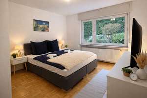 Möblierte 3,5-Zimmer-Wohnung mit Balkon und Panoramablick am Kurpark Wiesbaden – Parkstraße 63, 65191 Sonnenberg, Wiesbaden – Vorschaubild 3