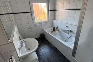 3-Zimmer-Wohnung mit Balkon in Bielefeld-Brake – Die vollständige Adresse der Immobilie erhältst du vom Anbieter., 33729 Heepen, Bielefeld – Vorschaubild 7