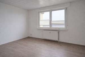 Modernisierte 3 Zimmerwohnung mit Balkon, Sauna und PKW-Stellplatz in Bochum – Carl-Bosch-Straße 10, 44896 Höntrop, Bochum – Vorschaubild 4