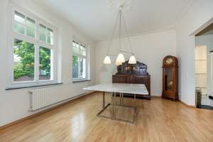 Freistehende Altbauvilla mit traumhaftem Garten – Die vollständige Adresse der Immobilie erhältst du vom Anbieter., 42719 Wald, Solingen – Vorschaubild 12