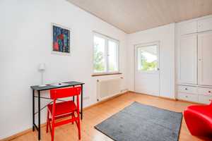 EINDRUCKSVOLLE VILLA - Charmante Villa in ruhiger und zentraler Lage in Singen – Konstanz (Kreis) – Vorschaubild 10