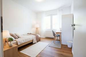 Klarer Grundriss, stimmiges Design - Stilvoll sanierte Wohnung im Herzen Kreuzbergs – Die vollständige Adresse der Immobilie erhältst du vom Anbieter., 10969 Kreuzberg, Berlin – Vorschaubild 2
