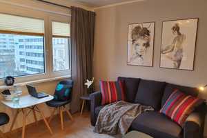 Vollmöbliertes 1-Zimmerappartment mit Blick auf den Kudamms – Nestorstr. 58, 10711 Berlin – Vorschaubild 1