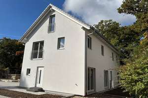 Sofort bezugsfrei: Moderne Doppelhaushälfte mit Fokus auf Energieeffizienz und Komfort – Die vollständige Adresse der Immobilie erhältst du vom Anbieter., 85598 Vaterstetten – Vorschaubild 11