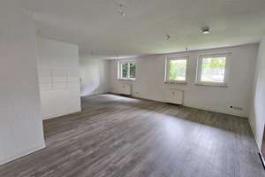 Praktische 1-Zimmer-Wohnung mit großem Wohnbereich. – Rietzstraße 46, 1139 Mickten, Dresden – Vorschaubild 4