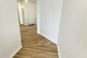 Familienfreundliche 4-Zimmer-Wohnung mit Balkon und moderner Raumaufteilung – Wolfringstr. 14, 90765 Ronhof, Kronach, Fürth – Vorschaubild 6