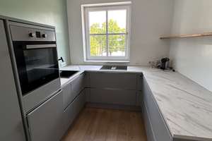 Mit Rheinblick: Hochklassige 3-Zimmer-Wohnung inkl. Terrasse & Stellplatz in Köln-Marienburg – An der Alteburger Mühle 16, 50968 Marienburg, Köln – Vorschaubild 8
