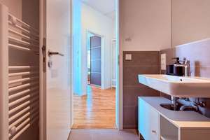Kompakte 2-Zimmerwohnung für 2 Personen - Balkon zur Vormittagssonne – Osnabrücker Straße 27, 10589 Charlottenburg, Berlin – Vorschaubild 15