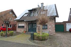 Freistehendes Einfamilienhaus mit 2 Garagen in absolut ruhiger Wohnlage – Buschdonk 17, 47809 Oppum, Krefeld – Vorschaubild 2