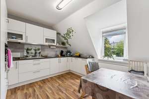 Repräsentatives Anwesen mit Indoor-Pool, Sauna und großem Garten – Die vollständige Adresse der Immobilie erhältst du vom Anbieter., 42855 Altstadt, Remscheid – Vorschaubild 15