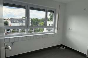 Stilvoll modernisiert: 4,5-Zimmer-Wohnung in Reutlingen – Die vollständige Adresse der Immobilie erhältst du vom Anbieter., 72762 Reutlingen-Mitte, Reutlingen – Vorschaubild 8