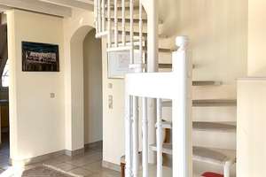 "Wohnen wie im Schloss " 2,5 Zimmer-DG-Maisonette-Wohnung – Die vollständige Adresse der Immobilie erhältst du vom Anbieter., 70597 Waldau, Stuttgart – Vorschaubild 7
