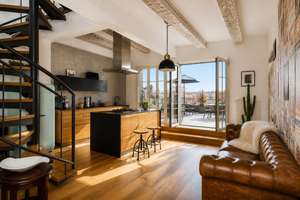 Außergewöhnliches Maisonette-Loft mit 30 m² Dachterrasse im Industriedenkmal
