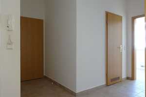 *Einziehen+Wohlfühlen* Loggia und Blick ins Grüne, Stellplatz, Keller+Boden – Dürerstraße 54, 9126 Chemnitz – Vorschaubild 6
