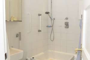 3- Zimmer Altbauwohnung in begehrter Lage von Oberkassel – Die vollständige Adresse der Immobilie erhältst du vom Anbieter., 40545 Oberkassel, Düsseldorf – Vorschaubild 9