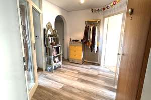 Großzügige 3,5 Zimmerwohnung mit Einbauküche und Balkon – Montafonstraße 29, 88045 Friedrichshafen – Vorschaubild 3