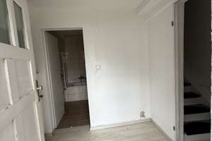 Renovierungsbedürftiges Reihenhaus mit 4 Zimmern in Gelsenkirchen-Hassel – Howeg 41, 45896 Hassel, Gelsenkirchen – Vorschaubild 2