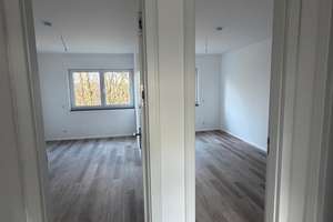 Modernes Neubau Reihenhaus im Grünen in Remscheid, mit Garten, Terrasse und Dachterrasse – Die vollständige Adresse der Immobilie erhältst du vom Anbieter., 42859 Bliedinghausen, Remscheid – Vorschaubild 13
