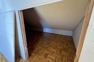 Helle, geräumige und frisch sanierte 2,5 Zimmer-Dachgeschosswohnung – Uhlandstraße 1, 92637 Hammerweg, Weiden in der Oberpfalz – Vorschaubild 16