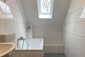 *** Stilvoll sanierte Wohnung in DG *** – Gronaustr. 46, 42285 Barmen, Wuppertal – Vorschaubild 20