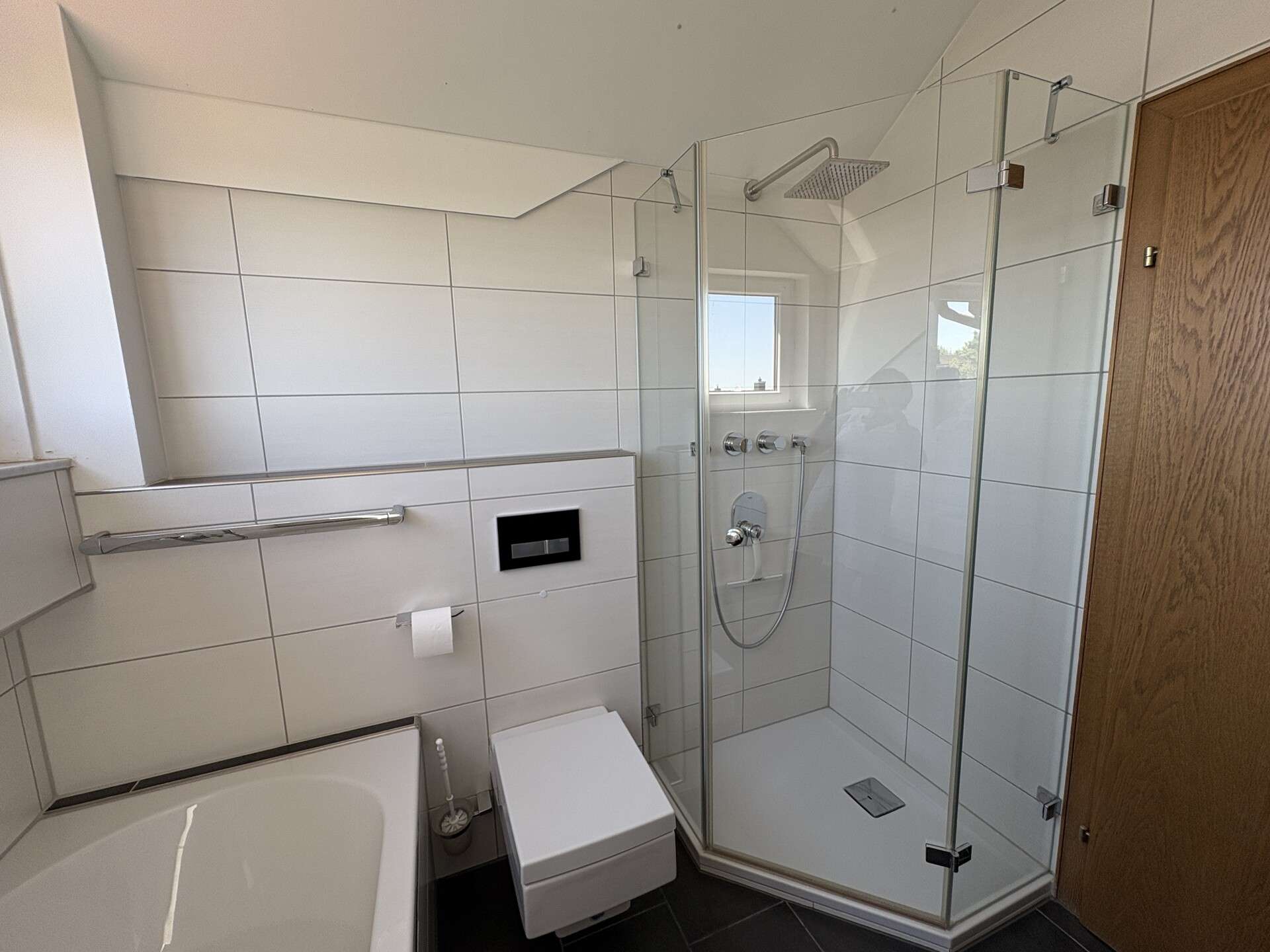 Immobilie in Mallersdorf-Pfaffenberg - Gepflegtes Einfamilienhaus mit Wintergarten in ruhiger Lage - Bild 11