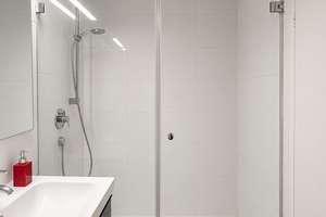 Urbanes Wohnen in Oberkassel –  Charmante Einzimmerwohnung mit Balkon in begehrter Wohnlage – Die vollständige Adresse der Immobilie erhältst du vom Anbieter., 40549 Oberkassel, Düsseldorf – Vorschaubild 9