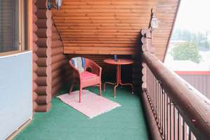 Kleines Holzhaus mit Garage, Carport, Kamin, Terrasse und Garten in Neudorf-Platendorf bei Gifhorn – Die vollständige Adresse der Immobilie erhältst du vom Anbieter., 38524 Sassenburg – Vorschaubild 2