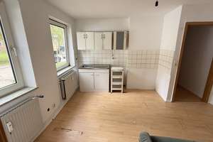 2 Zimmer Erdgeschoss-Wohnung in Salzgitter Bad – Okerstr. 3, 38259 Salzgitter-Bad, Salzgitter – Vorschaubild 2