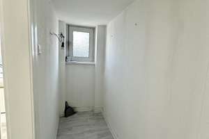 Helle 2-Zimmer Wohnung in Wuppertal-Oberbarme, frisch renoviert. – Liegnitzer Str. 48, 42277 Oberbarmen, Wuppertal – Vorschaubild 11