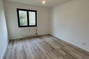  3-Zimmer-Wohnung mit Balkon in Mönchengladbach zu vermieten – Die vollständige Adresse der Immobilie erhältst du vom Anbieter., 41061 Am Wasserturm, Mönchengladbach – Vorschaubild 9