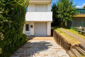 Modernes Wohnen im Reihenendhaus mit Garage und exklusiv angelegtem Garten – Die vollständige Adresse der Immobilie erhältst du vom Anbieter., 64673 Zwingenberg – Vorschaubild 3
