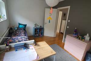 Neuwertige 3-Zimmer Etagenwohnung in Augsburg-Pfersee – Hinter den Gärten 23 1/2, 86157 Pfersee-Süd, Augsburg – Vorschaubild 3