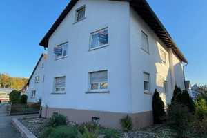Ideal für Handwerker! Zweifamilienhaus in Menzingen – Karlsruhe (Kreis) – Vorschaubild 1