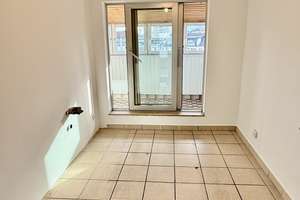 Stadtleben trifft Wohnqualität – 4 Zimmer, Kamin und drei Balkone – Oststraße 37, 40211 Stadtmitte, Düsseldorf – Vorschaubild 13