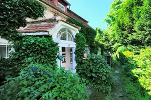 Property thumbnail 8