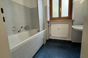 Ruhige 2-Zimmer-Erdgeschoss-Wohnung mit Einbauküche nähe Fischertor – Herrenhäuser 4, 86152 Georgs- und Kreuzviertel, Augsburg – Vorschaubild 7