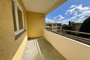 Schöne 3-Zimmer-Wohnung mit Balkon in Augsburg-Hochzoll zu vermieten – Hindelanger Straße 51B, 86163 Hochzoll-Nord, Augsburg – Vorschaubild 8