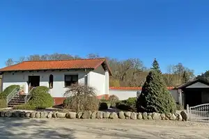 Großzügig und komfortabel - Natur-Randlage mit eigenem Fischteich – Güstrow (Kreis) – Vorschaubild 4