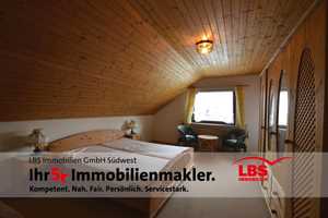 Familientraum mit Einliegerwohnung und großem Garten – Breisgau-Hochschwarzwald (Kreis) – Vorschaubild 7