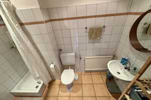 Property thumbnail 9