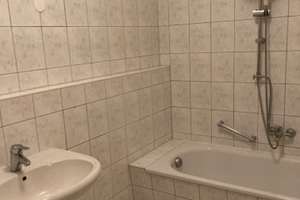 Helle, frisch sanierte 2-Raumwohnung mit XXL-Balkon – bald einziehen – Feldstr. 81, 99326 Stadtilm – Vorschaubild 4