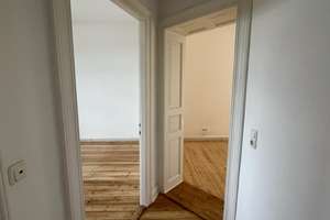 Schöne kleine 2-Zimmer-Wohnung: Stadtnah -dennoch ruhig- gemütliche helle Wohnung – 65197 Rheingauviertel / Hollerborn, Wiesbaden – Vorschaubild 13