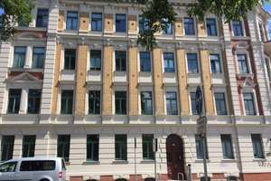 Property thumbnail 1