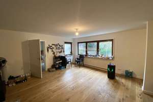 Süße 1,5 Zimmer-Wohnung mit Stellplatz