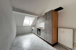 Gepfelgte 3-Zimmer-Wohnung mit Einbauküche in unmittelbarer Mosellage – Karl-Marx-Str. 81, 54290 Mitte/Gartenfeld, Trier – Vorschaubild 4
