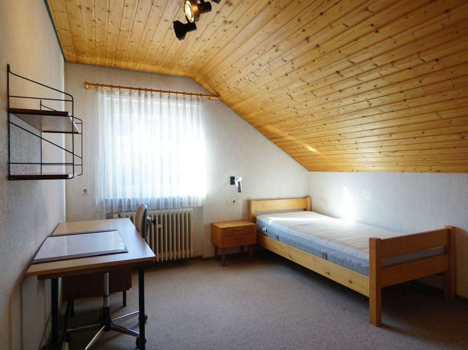 Zimmer im Dachgeschoss