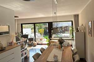 RMH sucht glückliche Familie die  im Taunus/ Oberursel / Weißkirchen, etwas EIGENES möchten – Weisskirchenerstraße 57, 61440 Oberursel (Taunus) – Vorschaubild 2