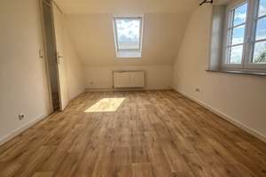 Charmante 3-Zimmer-Wohnung mit Balkon im Gutshaus-Anbau – Die vollständige Adresse der Immobilie erhältst du vom Anbieter., 21129 Francop, Hamburg – Vorschaubild 8