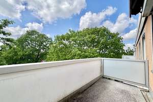 Attraktive 3-Zimmer-DG-Wohnung in Höntrop – gepflegt, renoviert & sofort bezugsfrei – Die vollständige Adresse der Immobilie erhältst du vom Anbieter., 44869 Höntrop, Bochum – Vorschaubild 9
